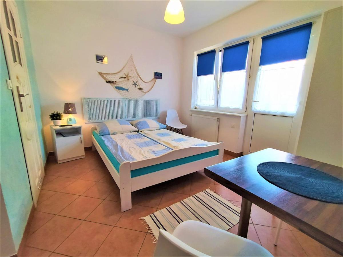 Madzia Wladyslawowo Z Aneksami Kuchennymi Apartman Kültér fotó